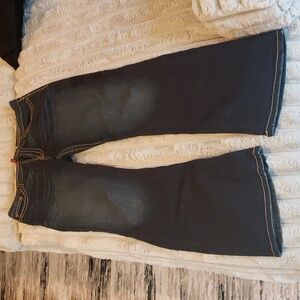 Buckle Jeans